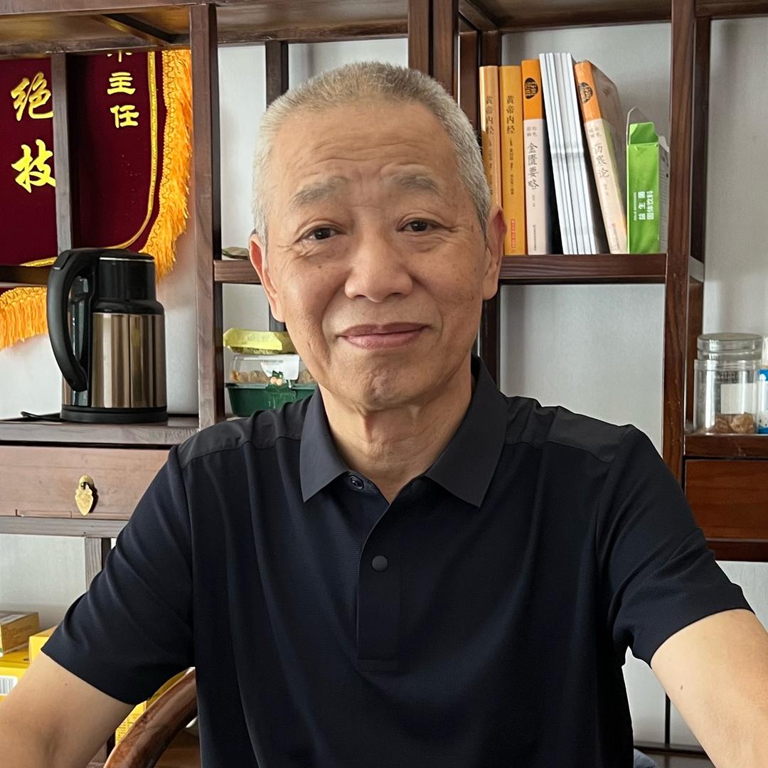 冯氏普济堂冯发平助理小琴