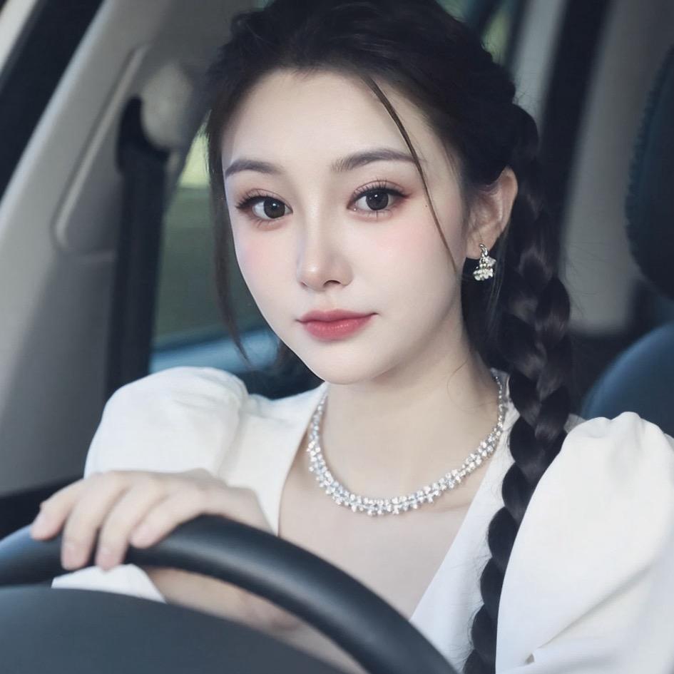 🧚🏻‍♀️初见。