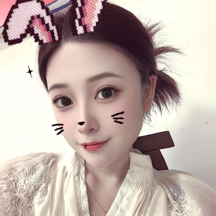 驰骏二手车_小敏