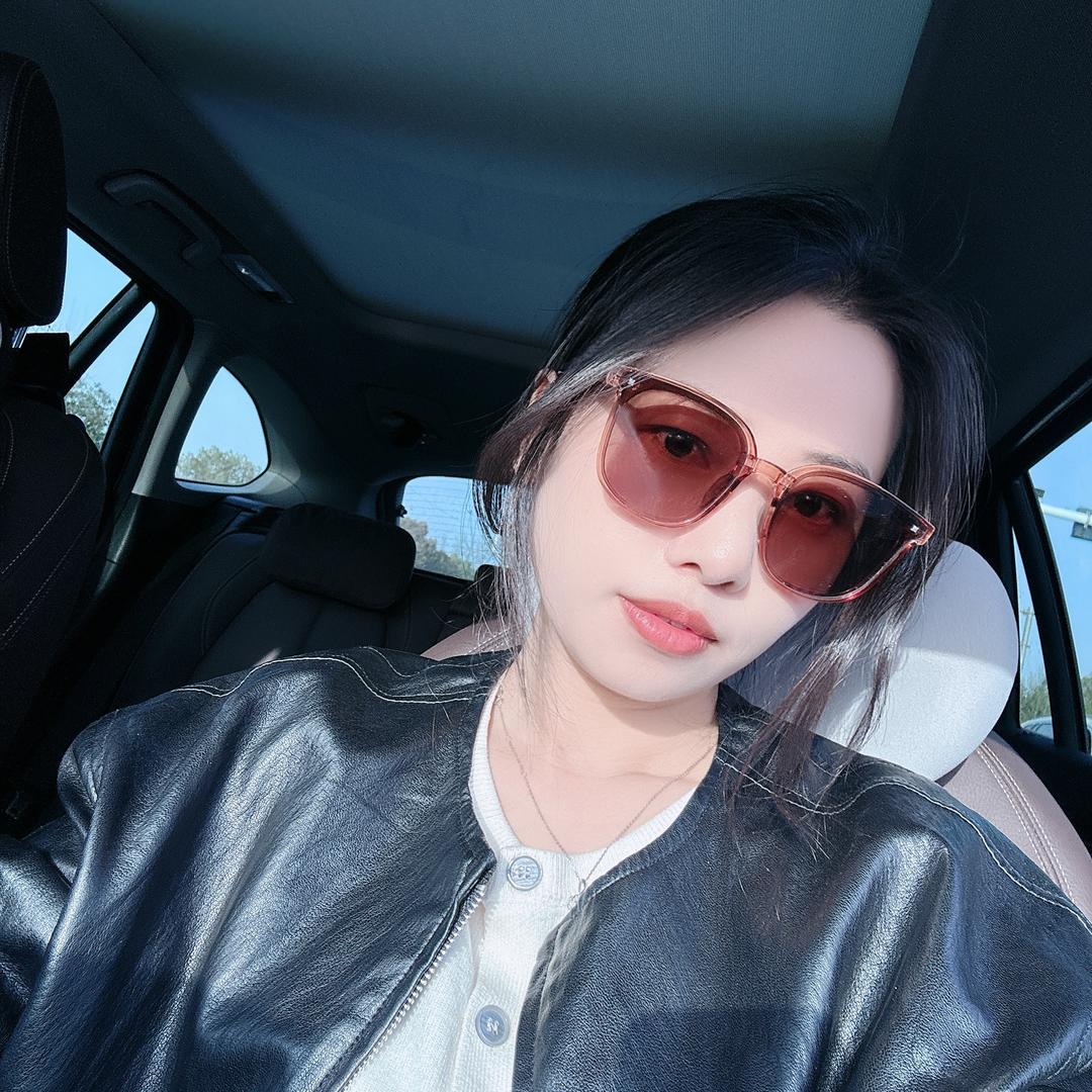 🏃🏻‍♀️小张ೄ೨✿