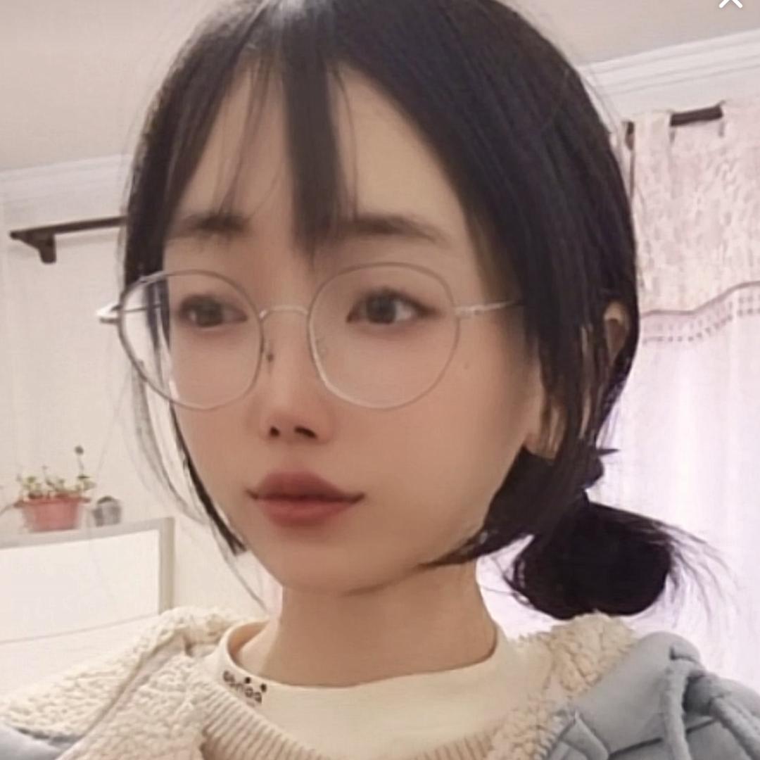 元气学姐伊小南星