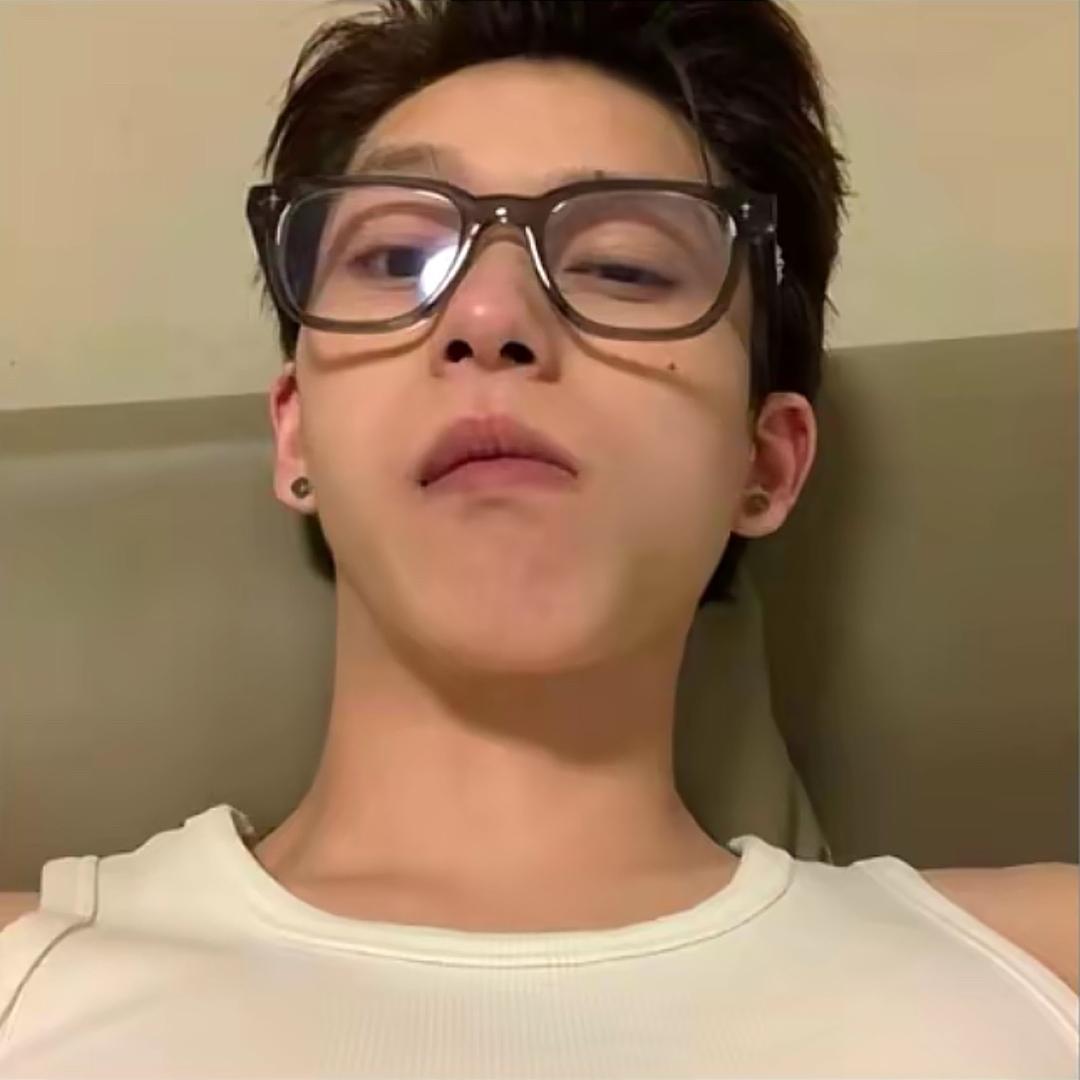 何润泽LL