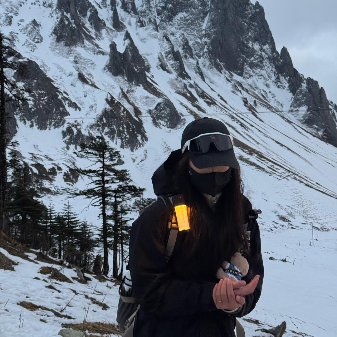 小张小张吃饭用缸