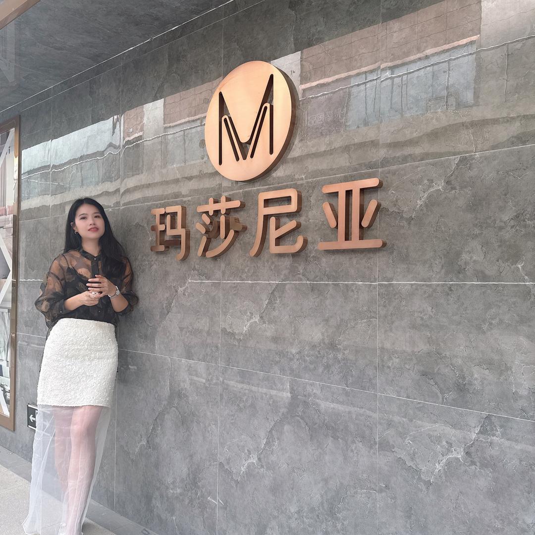 广安玛莎尼亚定制衣柜李倩