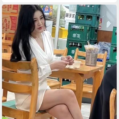海口美兰沛芹榛网络科技工作室.