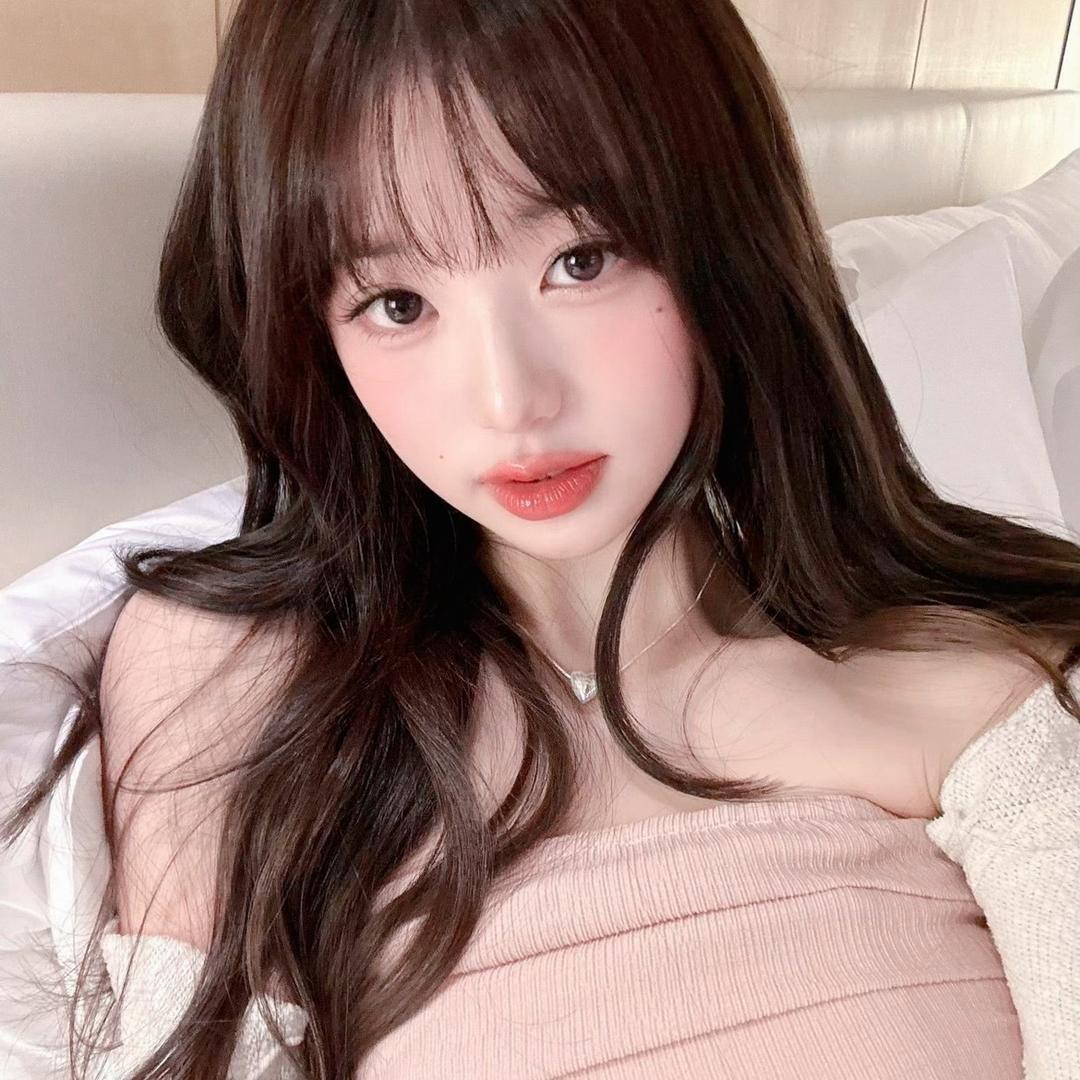 章婉琳.