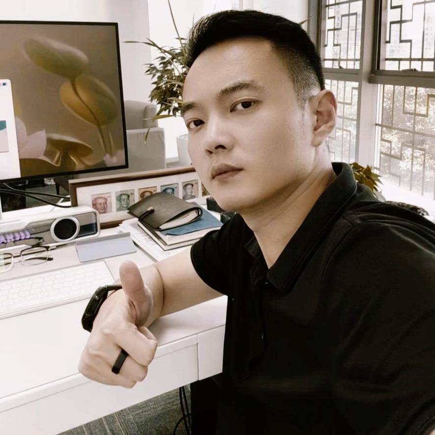 AceMiss品牌香水主理人