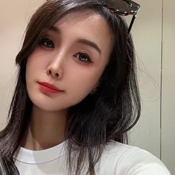 我叫艾蔻韵夜