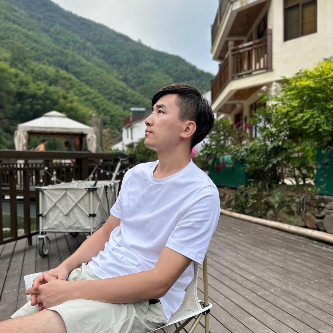 杨同学