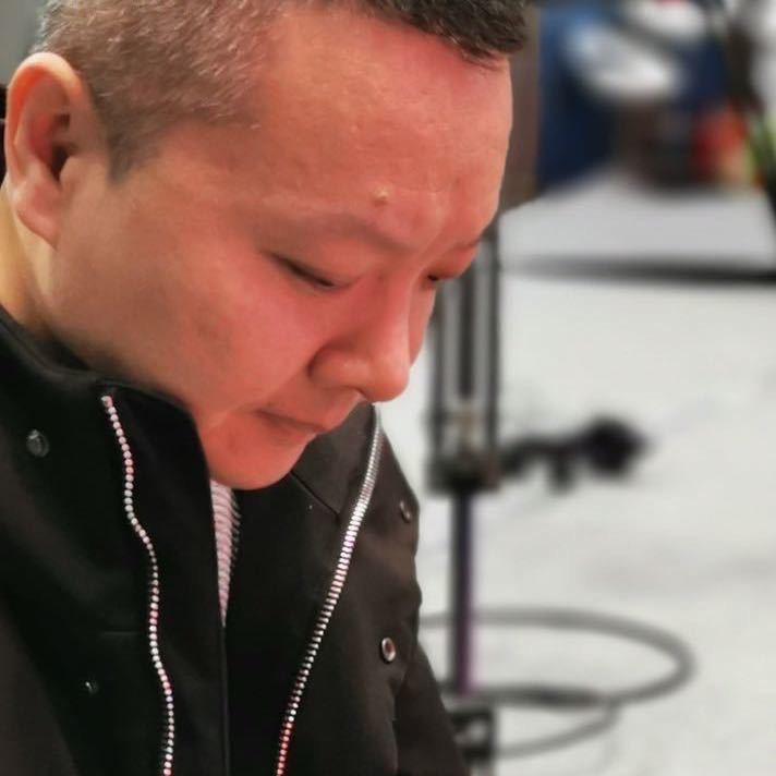 顾顾问问