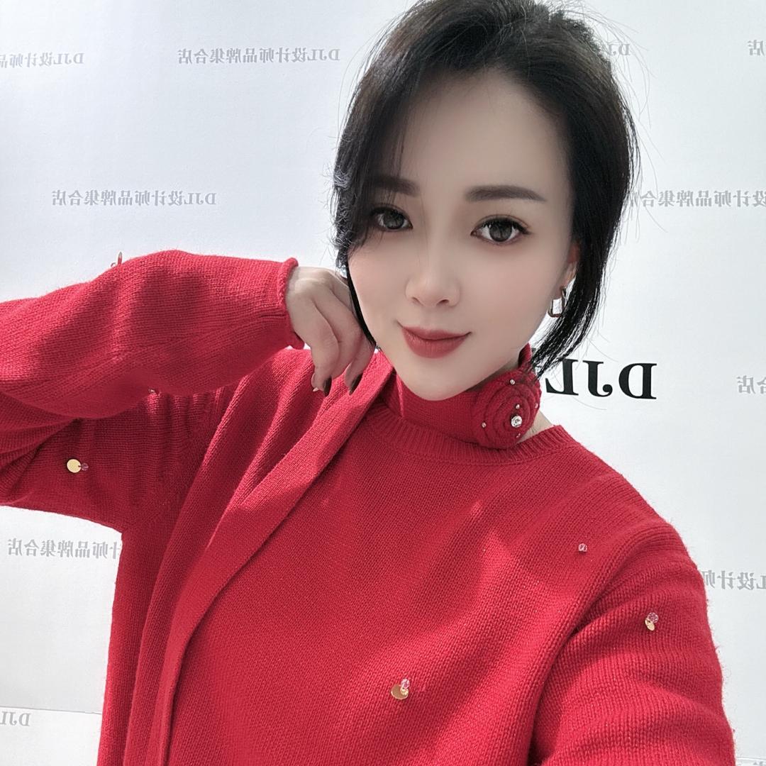 重庆市DJL买手集合店邓莉