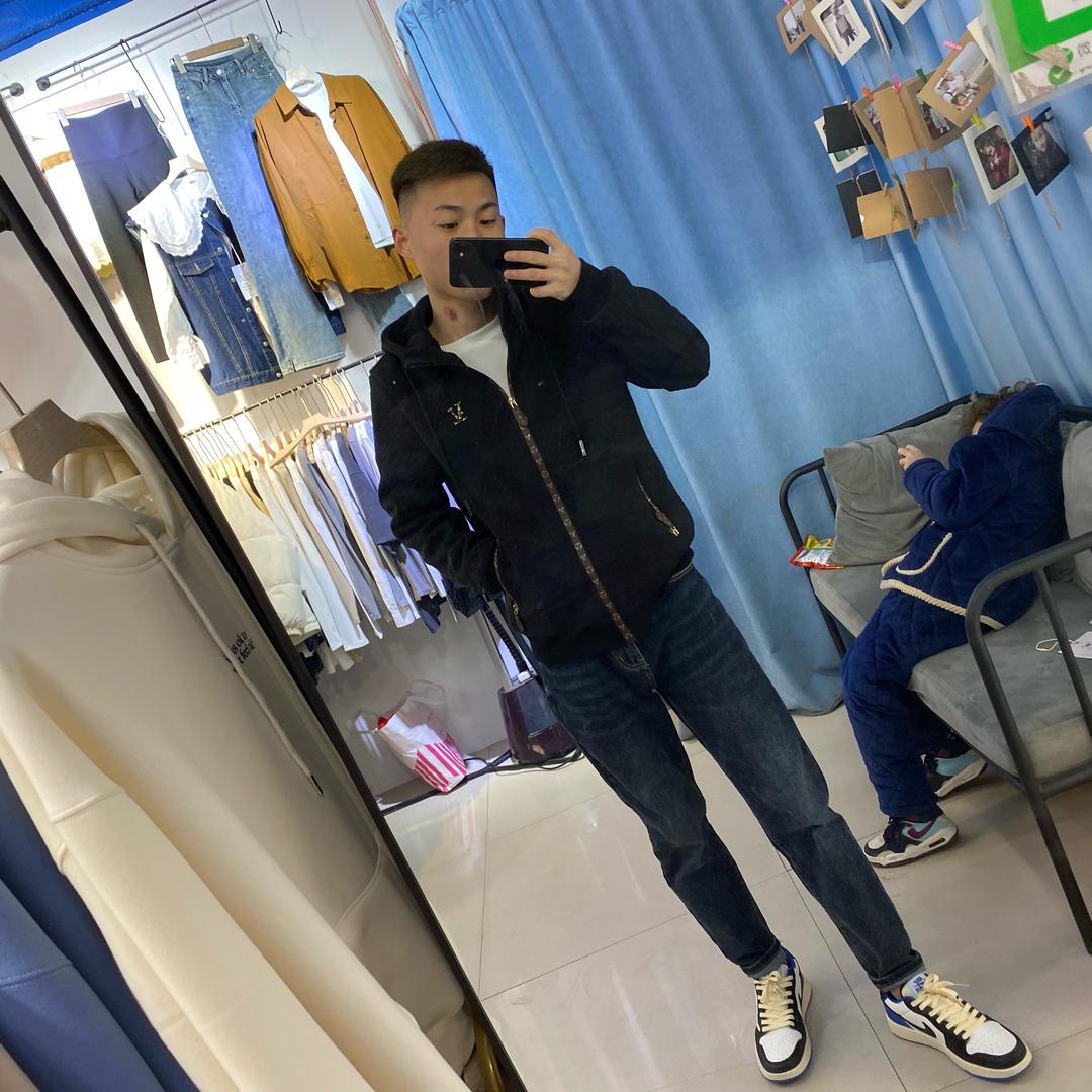 A.张浩文
