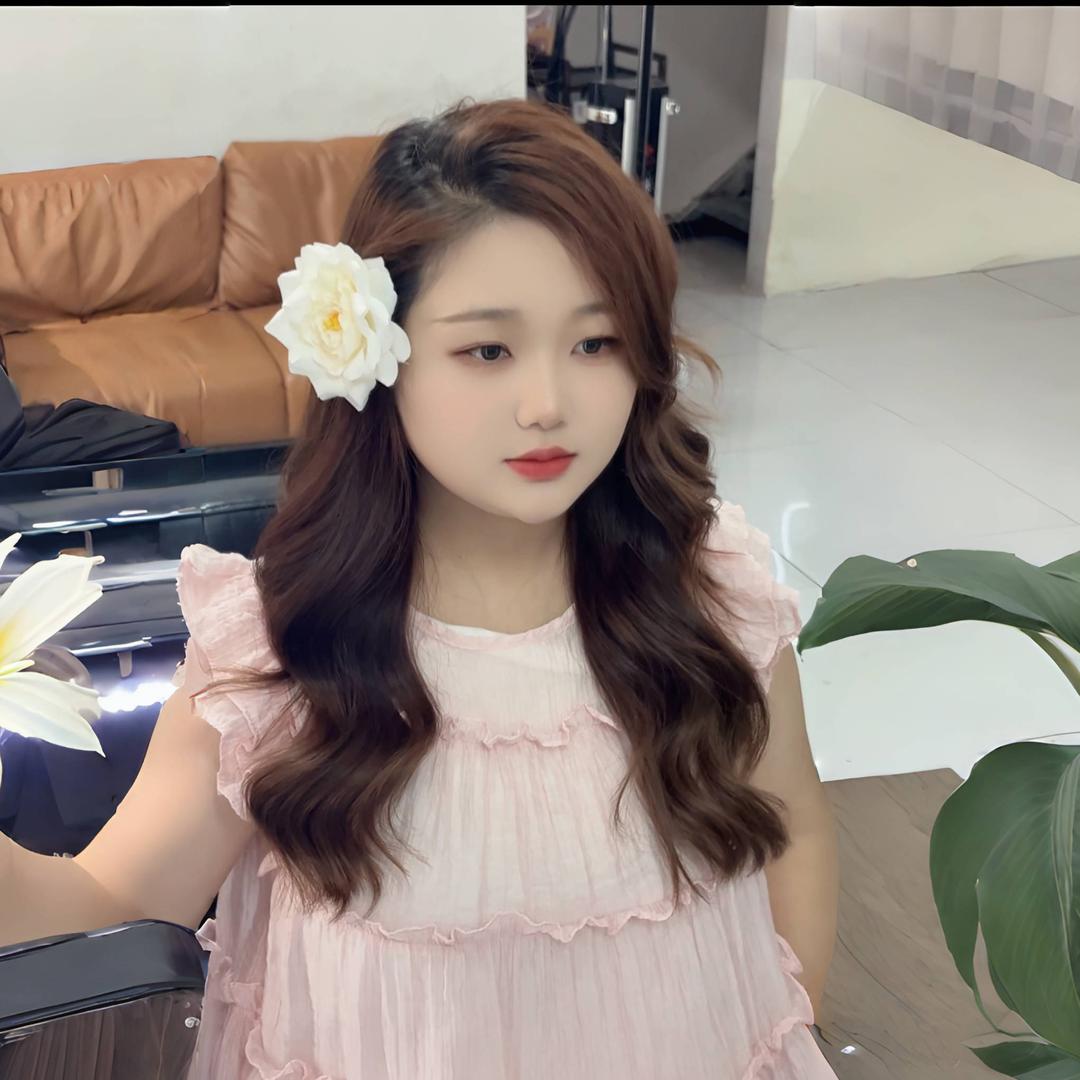 低庄美度_娜娜