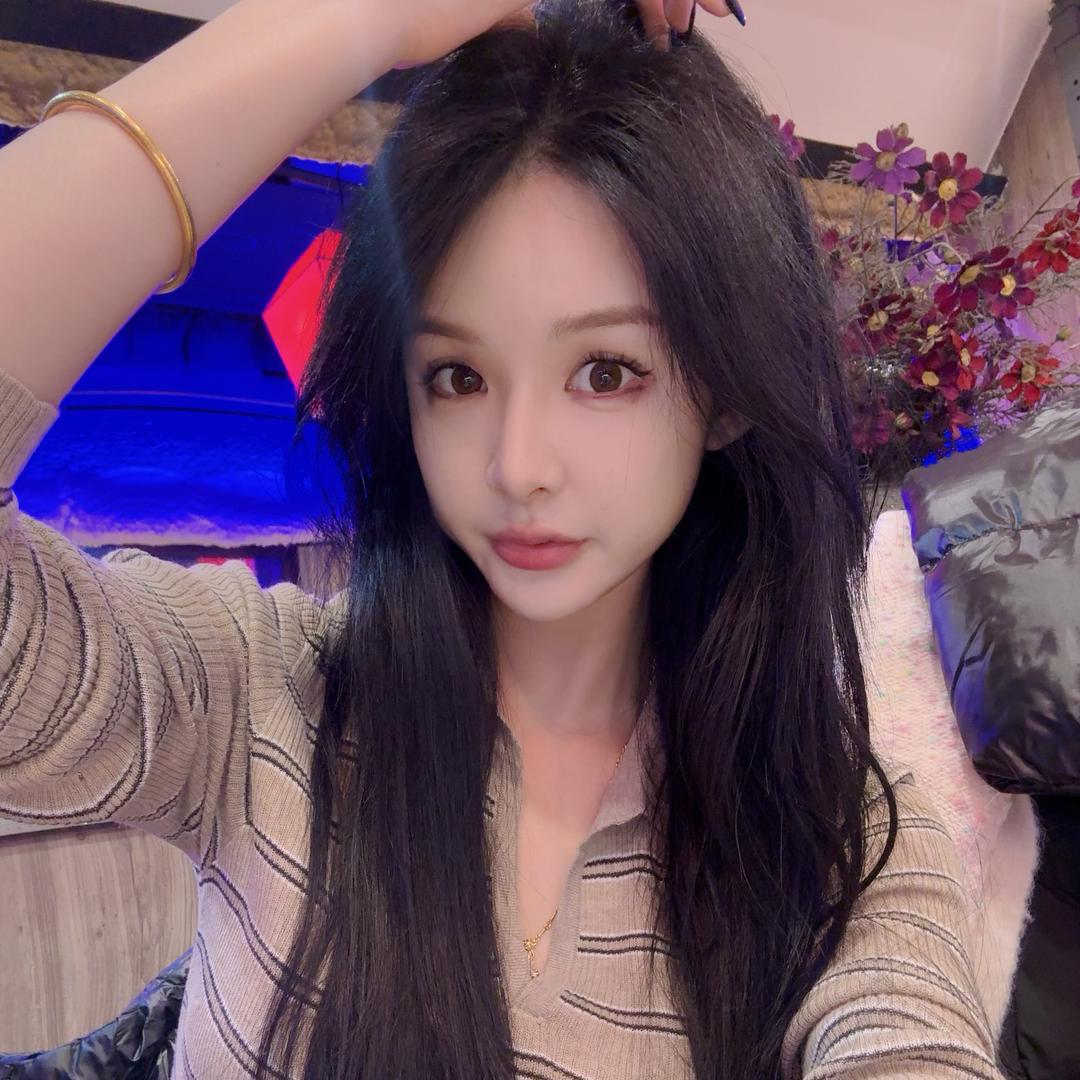 LIN小白女装定制