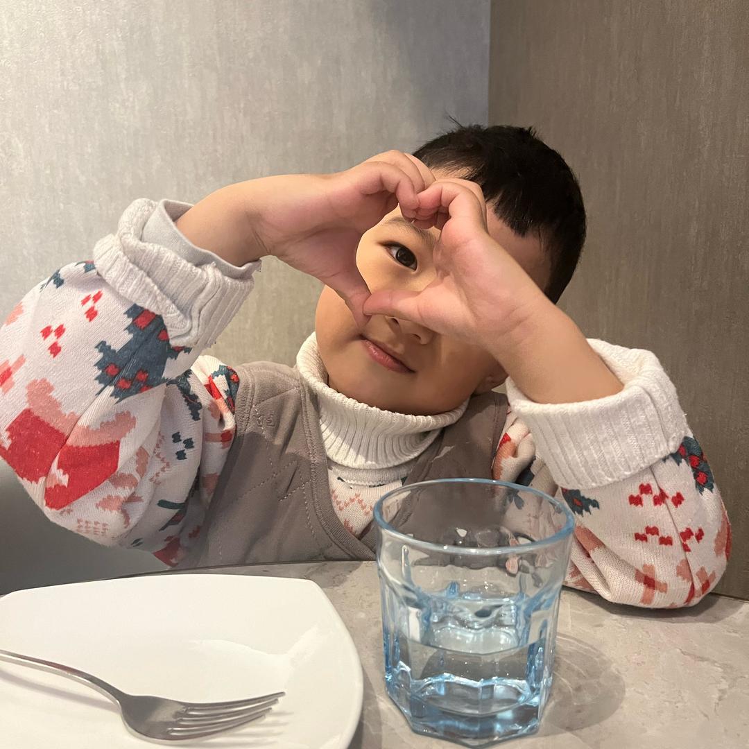 明朗麻麻
