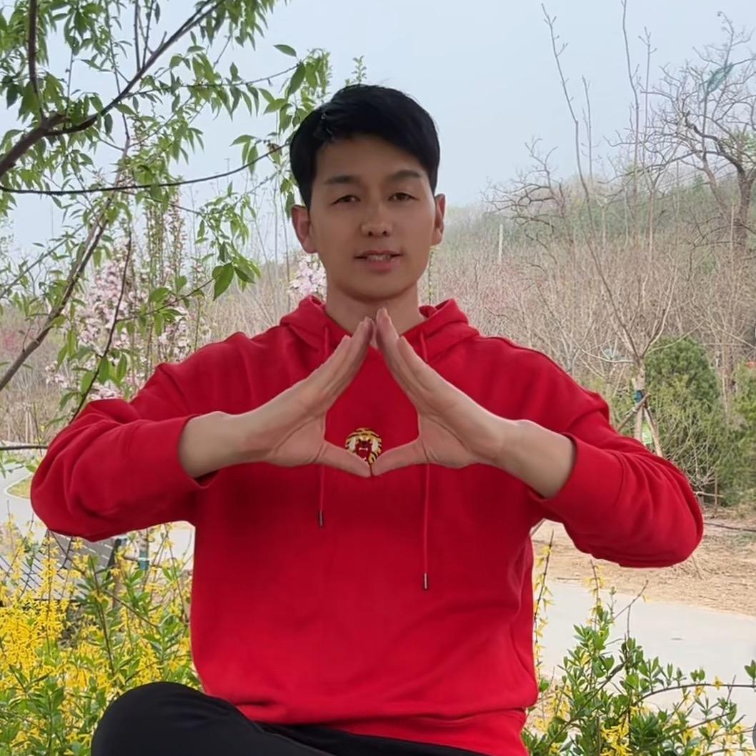 小丁哥