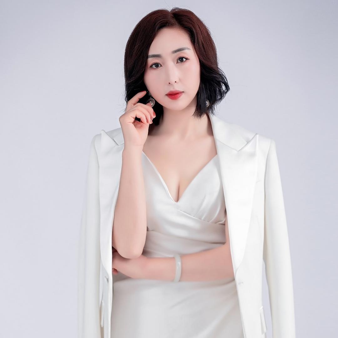 我是霞姐💕