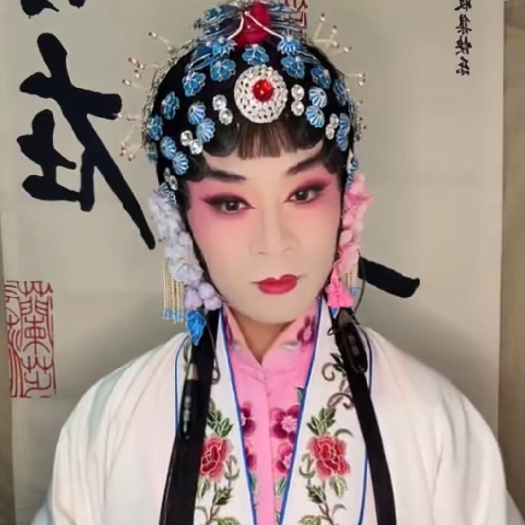吕小布