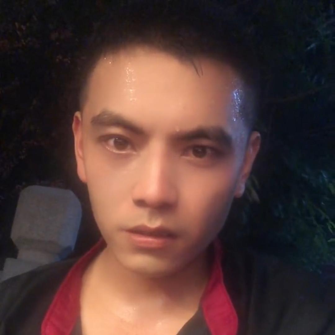 🌴留点小胡须🎶 🌴