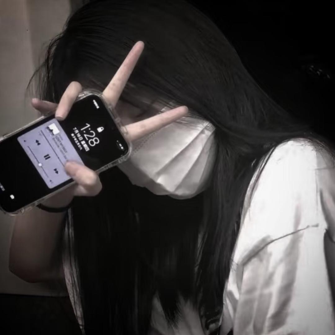 哇哦（0.0）