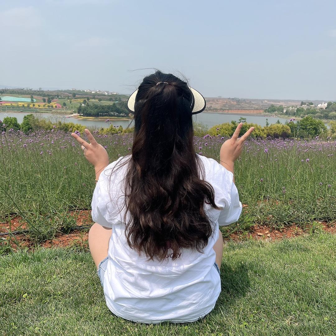 00后晶晶女装
