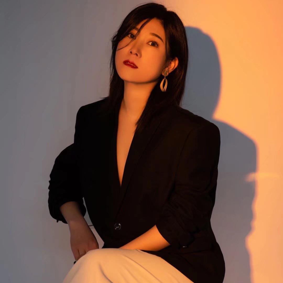 张曉Mei