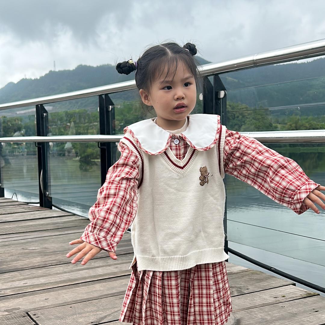 她真的很调皮吗