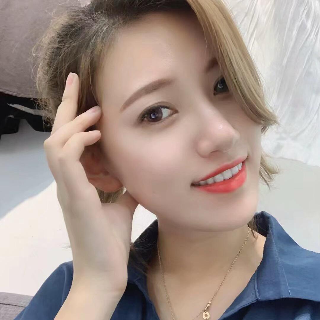 严妮妮