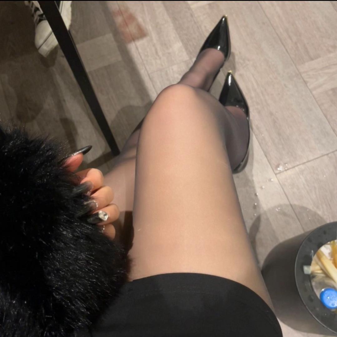 @瑶小姐..