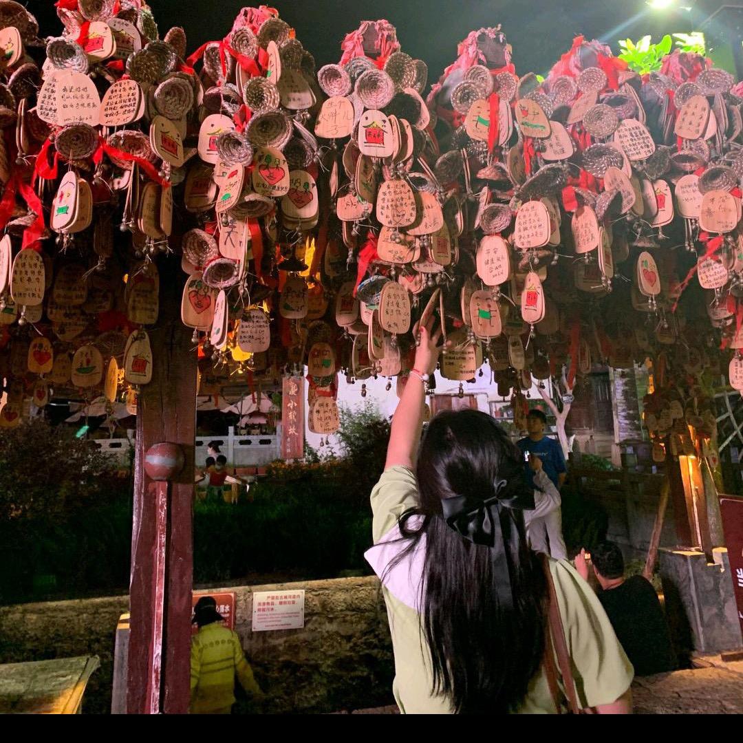 来一口大西瓜🍉