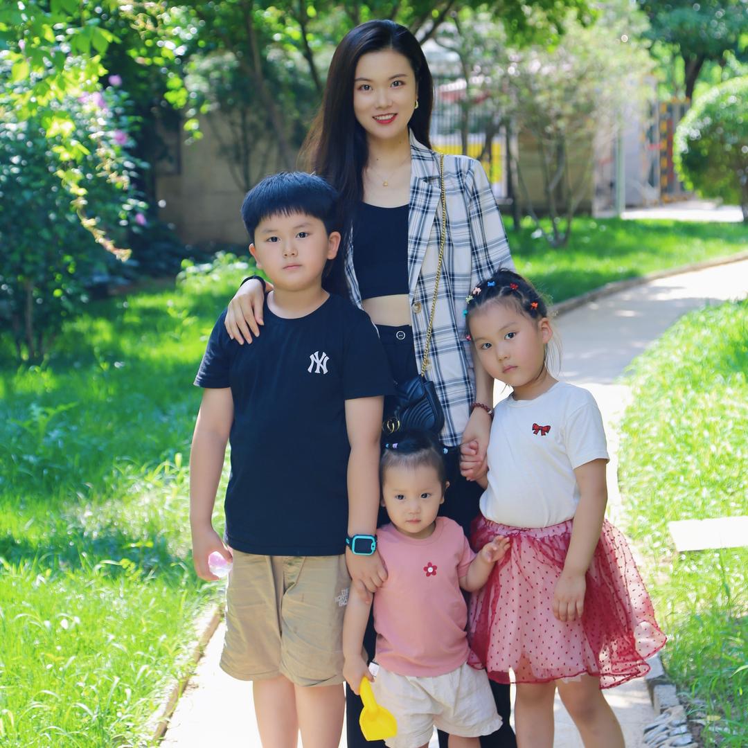 三个熊孩子的妈妈