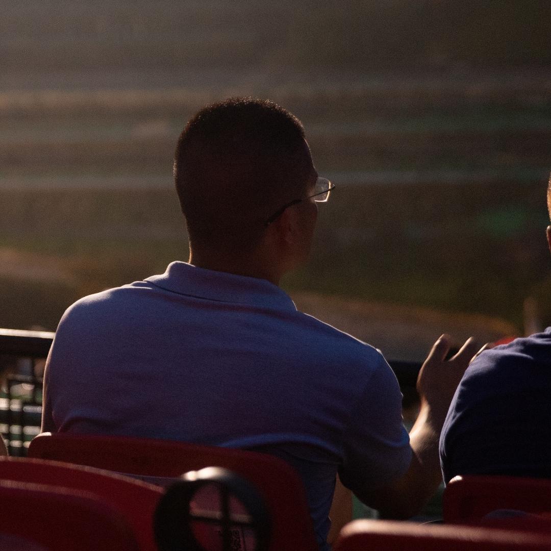 疯狂星期六篮球单挑奖金赛主播