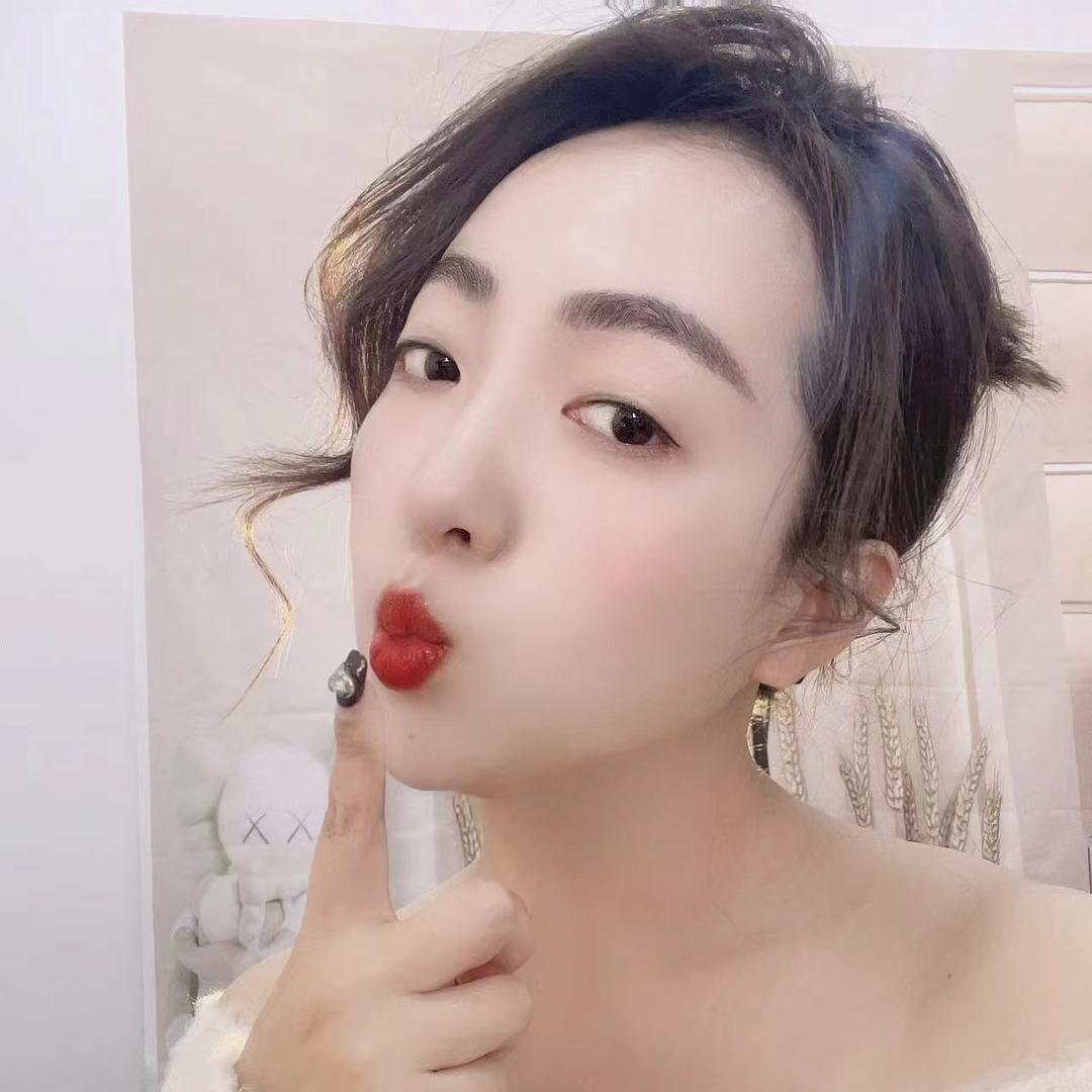 兔兔一个人