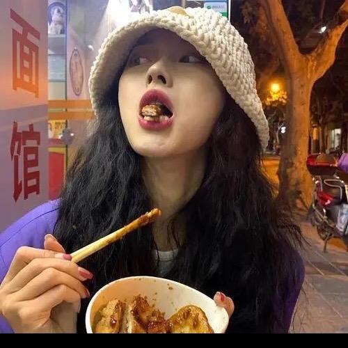 红白蓝的陈
