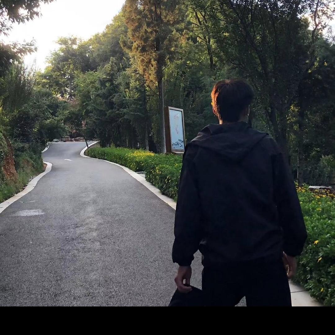 YS·唯森发型设计