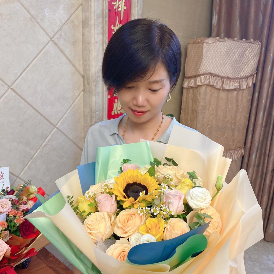 芬芳.
