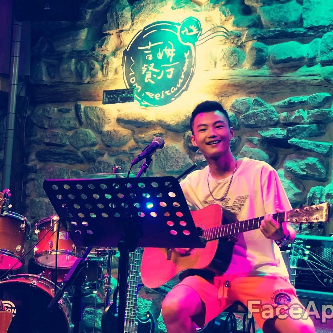 李煬焜🎸🎤