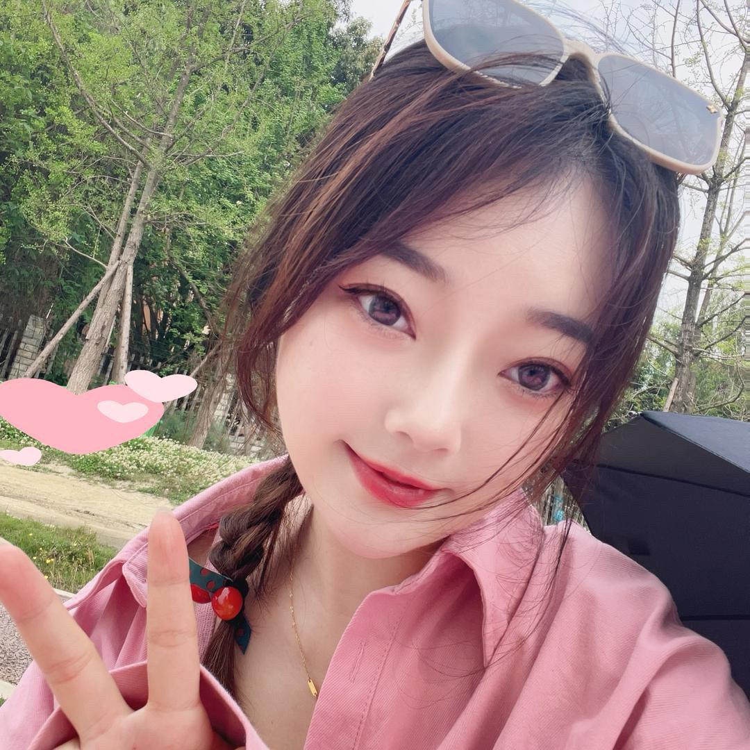 芳芳爱钓鱼
