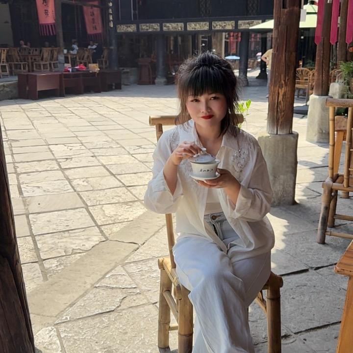 杨尚国际罗城霞霞