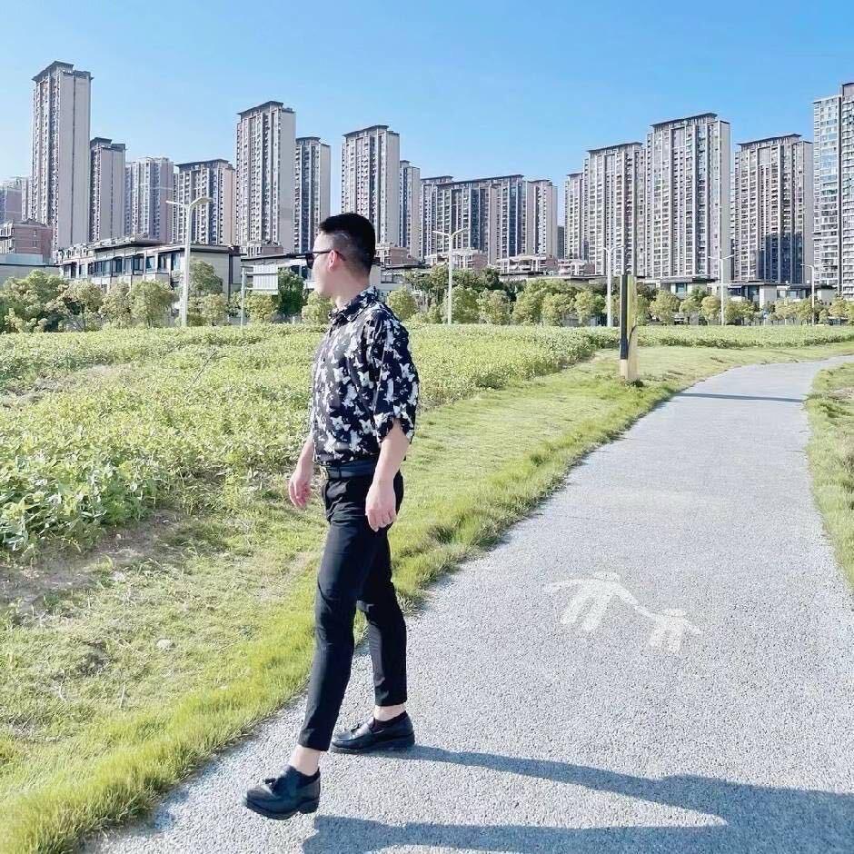 命运掌握在自己手里/兄弟鲜货烧烤主打新鲜
