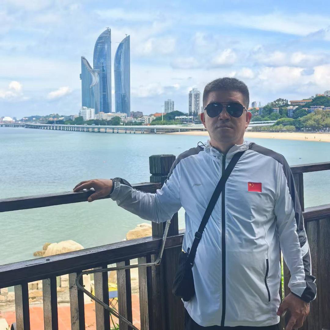 @ℒ𝒾𝒶𝓃ℊ王ᥫᩣ先ꦾ生এ᭄: ༉