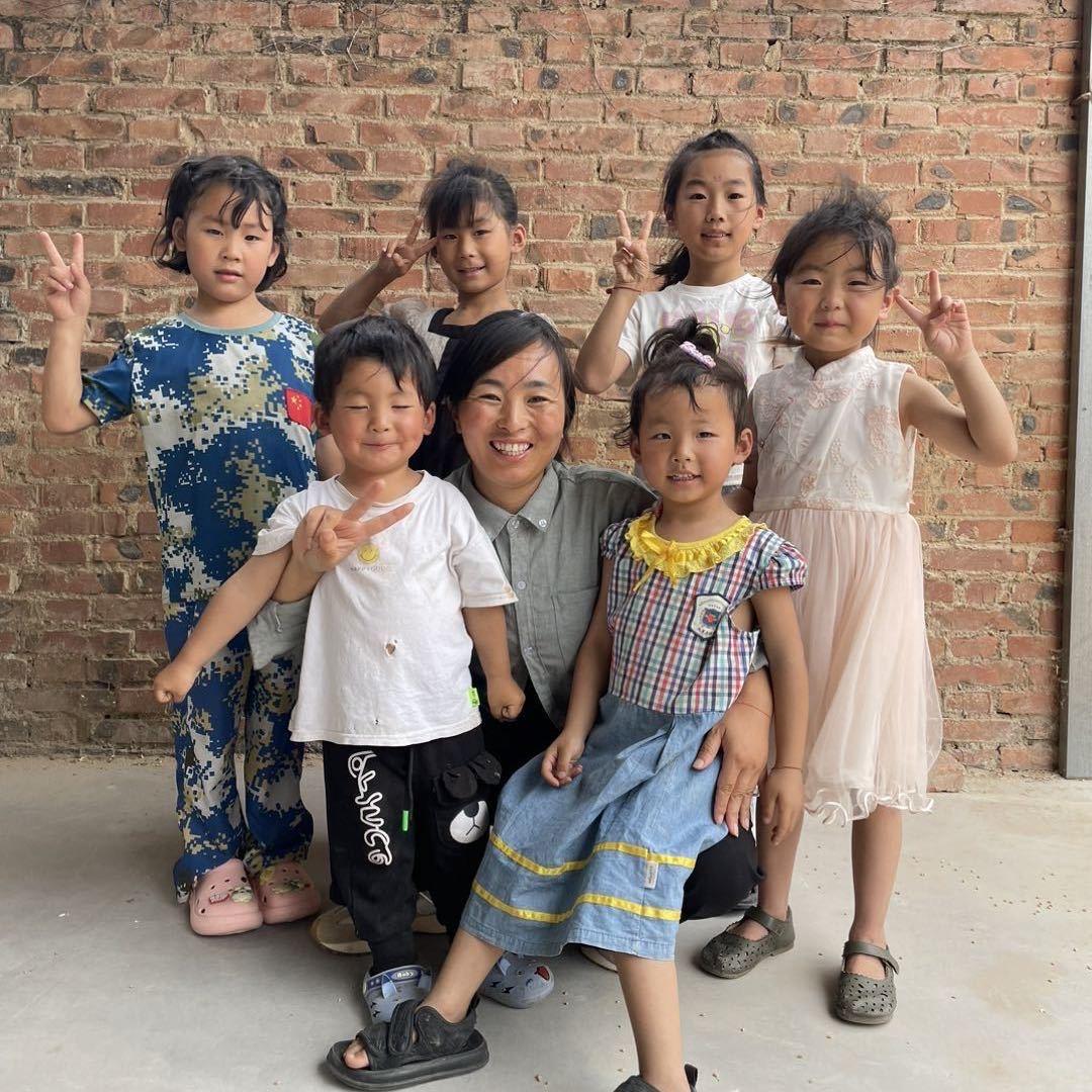 7个孩子妈妈亚萍生活号