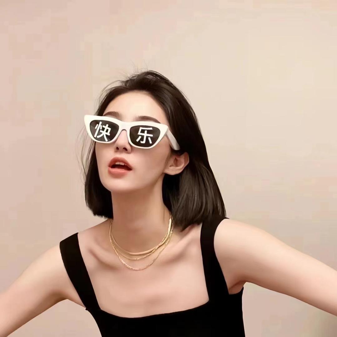 🌈🫶🏻脸1点也不圆💫