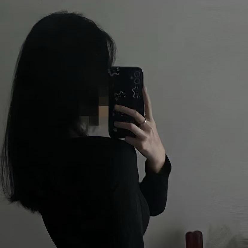 嫚  倪