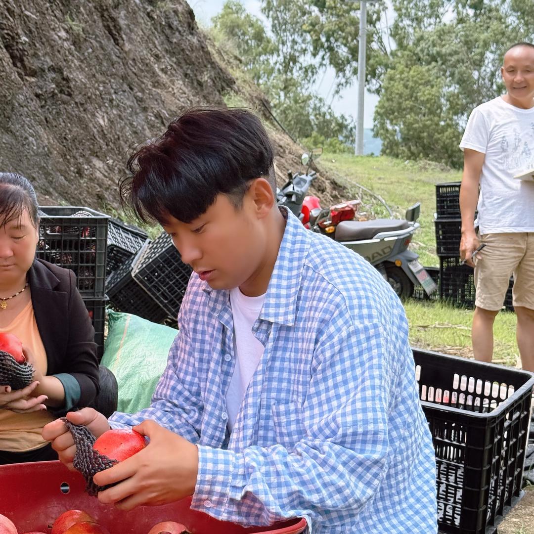 贵州洲洲