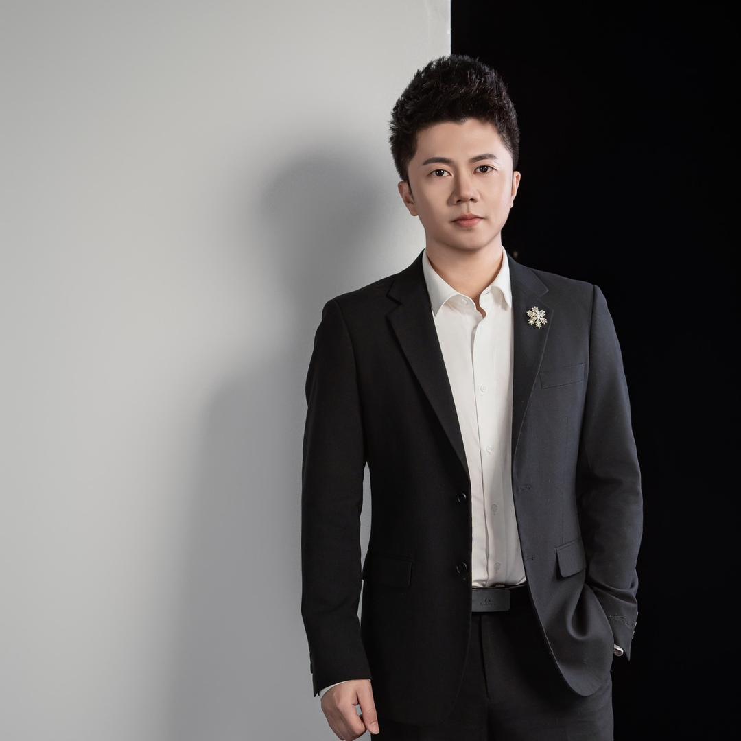 婚礼主持人  张明🎤