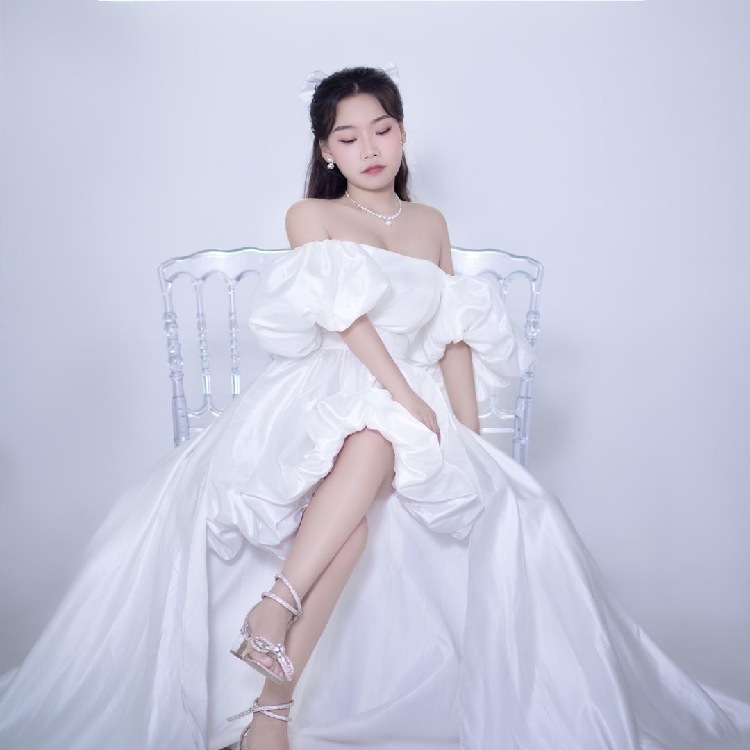 莹莹老师教唱歌