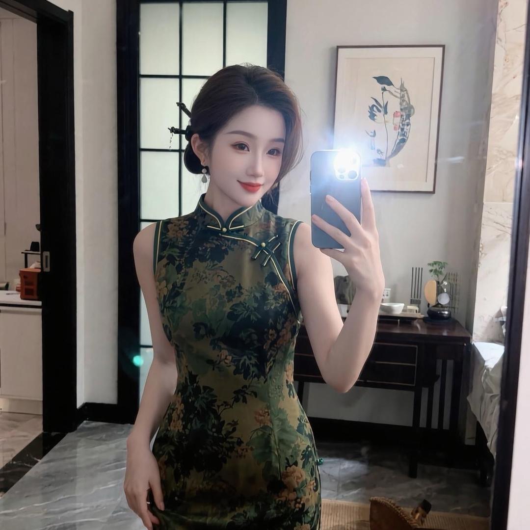 @菲菲吖