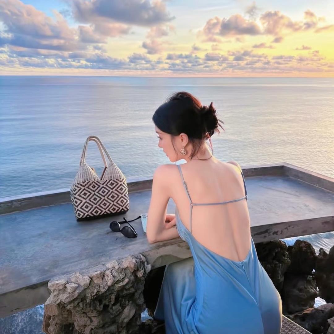 罗百万〈同款在橱窗）