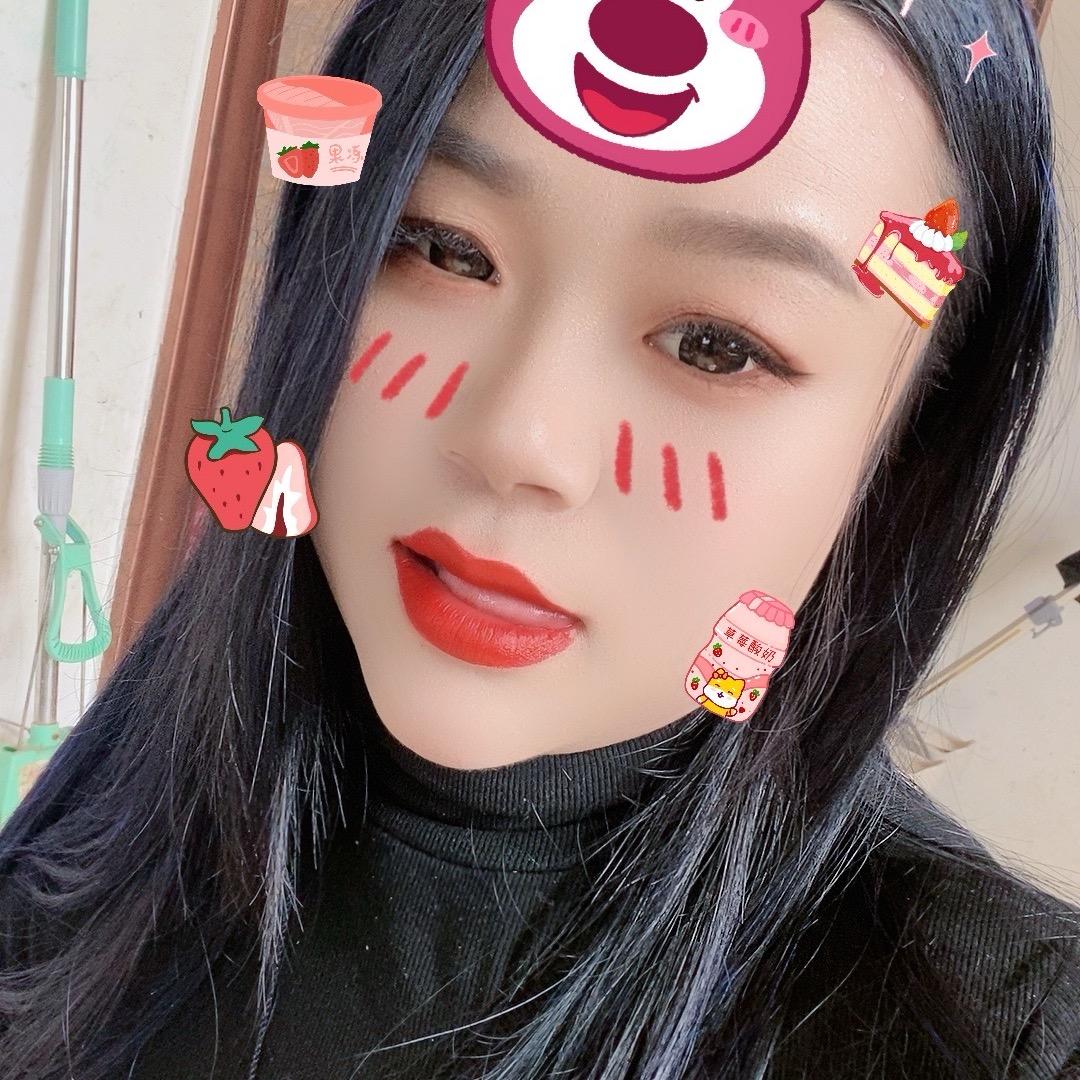 『女王拥有钻石心』